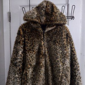 Fabulous Furs: Hooded Faux Fur Leopard Jacket. Size Large.